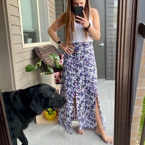 Floral maxi skirt with slit